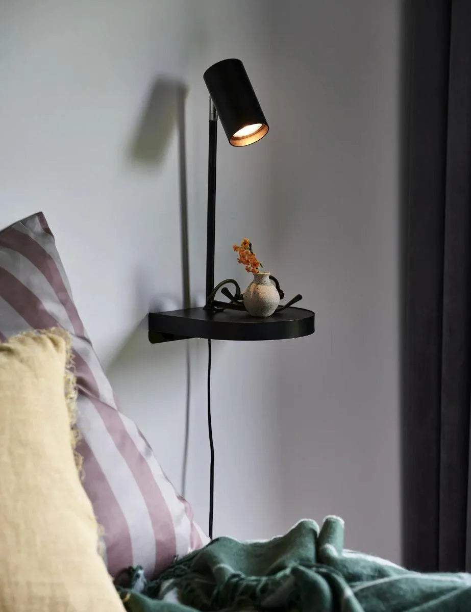 Wandlamp GU10 fitting USB poort nordlux cody leeslamp 